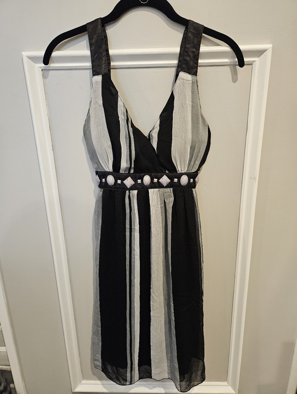 Just Addict Gray, Black & White Striped Sleeveless V-Neck Dress Size Medium